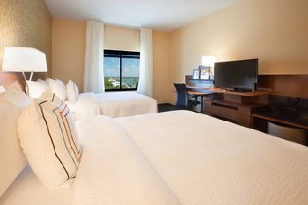 Fairfield Inn And Suites By Marriott Clearwater Beach 6