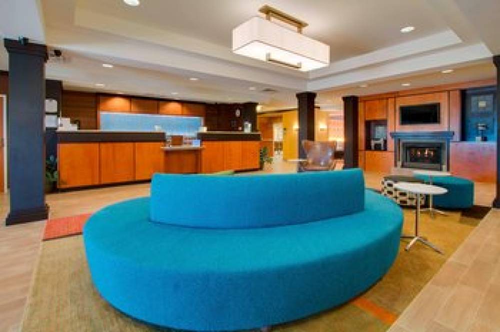 Fairfield Inn And Suites By Marriott Clermont 6