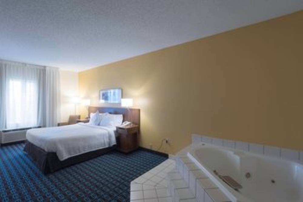 Fairfield Inn And Suites By Marriott Cleveland Streetsboro 9