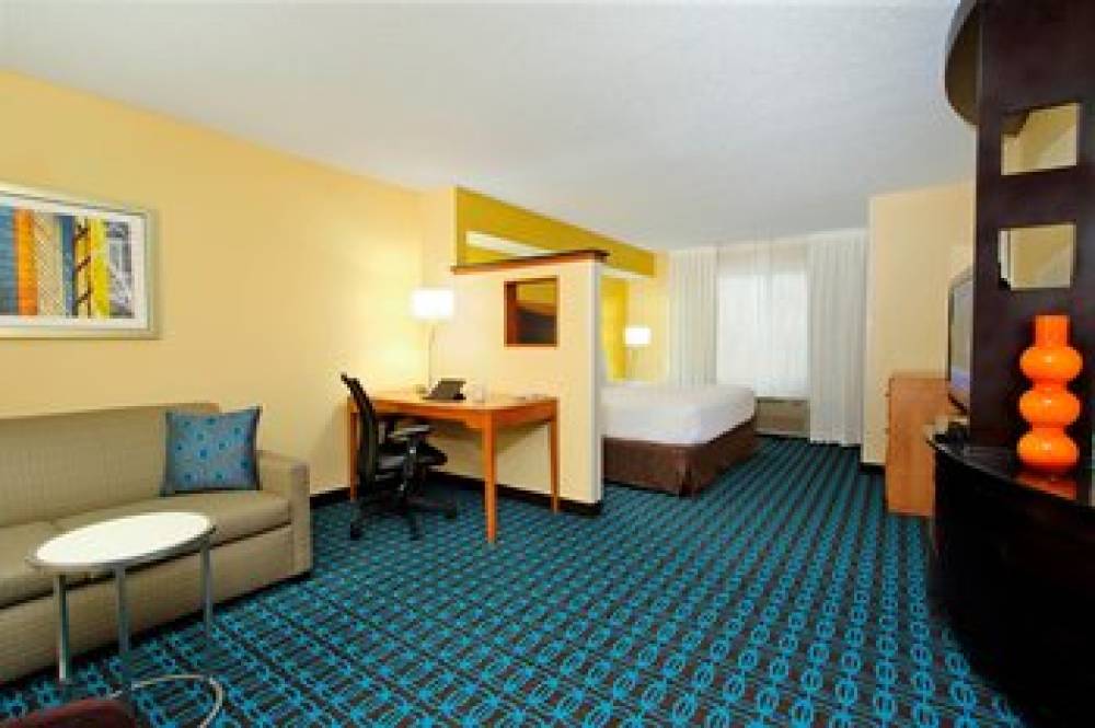 Fairfield Inn And Suites By Marriott Colorado Springs South 8