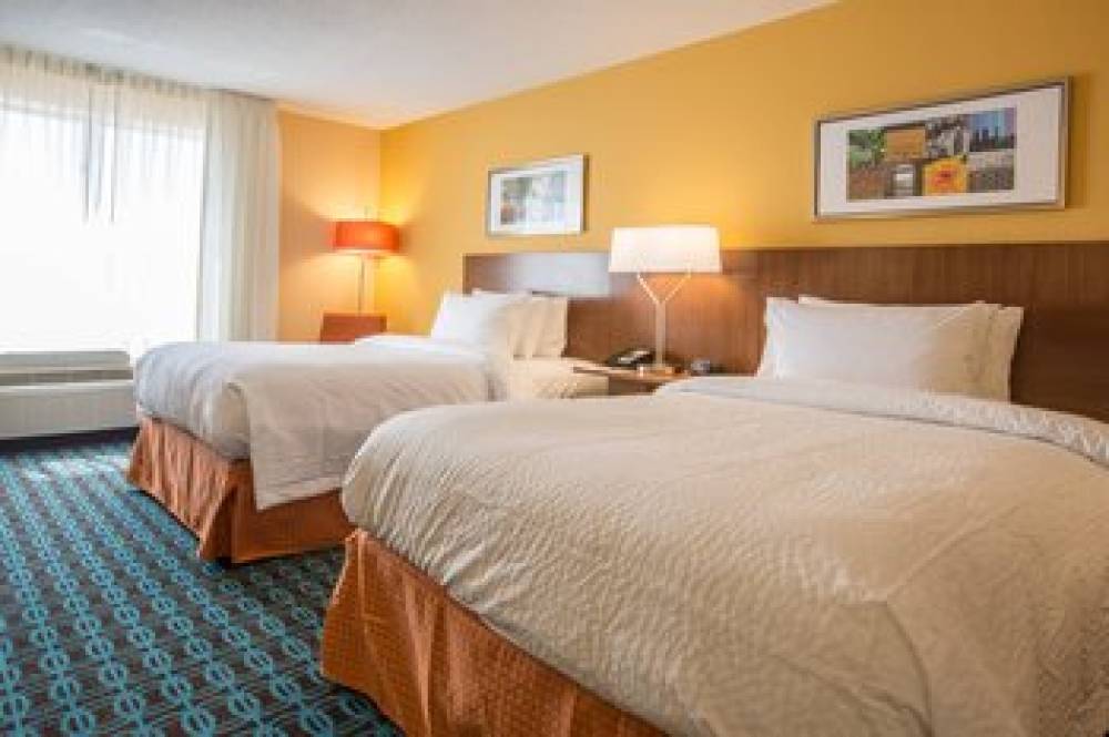 Fairfield Inn And Suites By Marriott Columbus 3