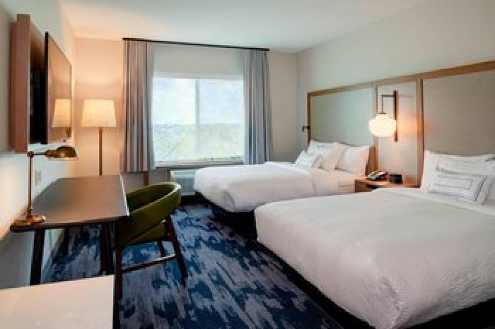 Fairfield Inn And Suites By Marriott Columbus IN 7