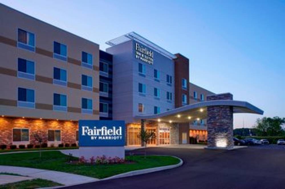 Fairfield Inn And Suites By Marriott Columbus IN 2