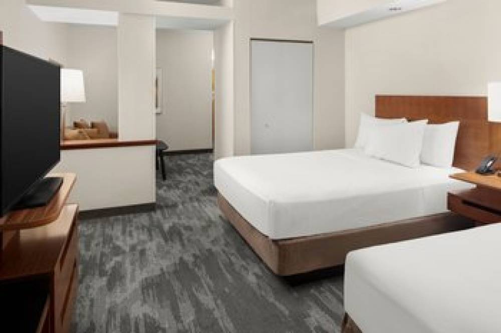 Fairfield Inn And Suites By Marriott Columbus OSU 8