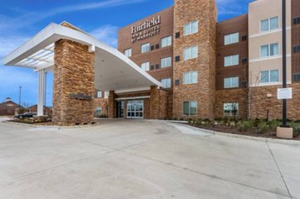 Fairfield Inn And Suites By Marriott Dallas Dfw Apt North Coppell Grapevine