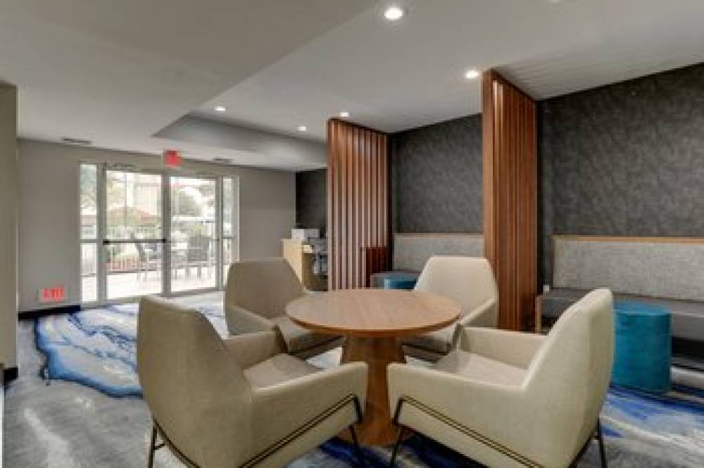 Fairfield Inn And Suites By Marriott Dallas Las Colinas 10