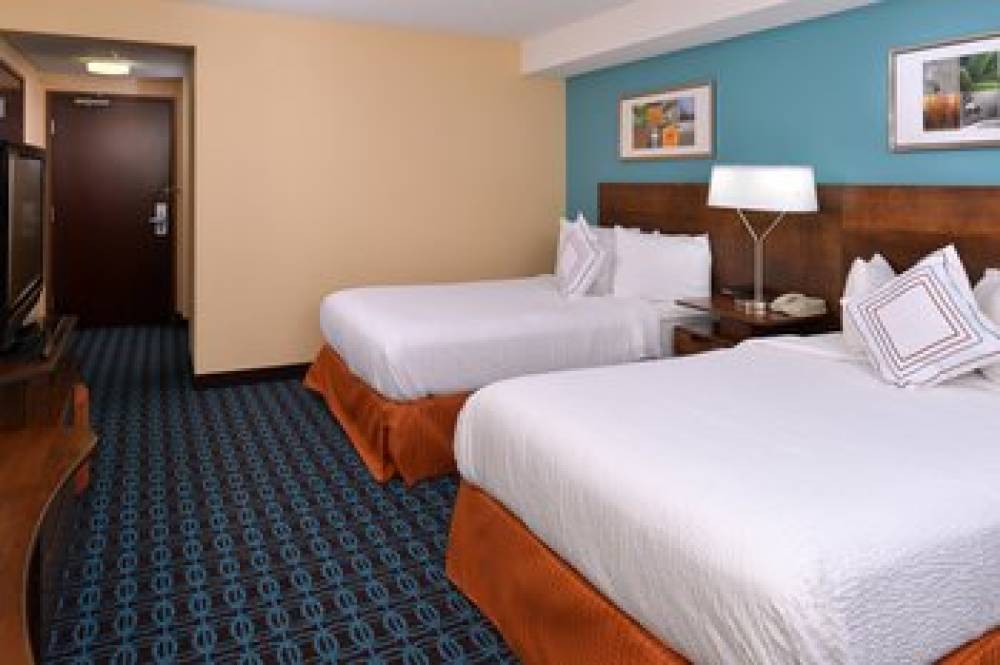 Fairfield Inn And Suites By Marriott Dayton Troy 9