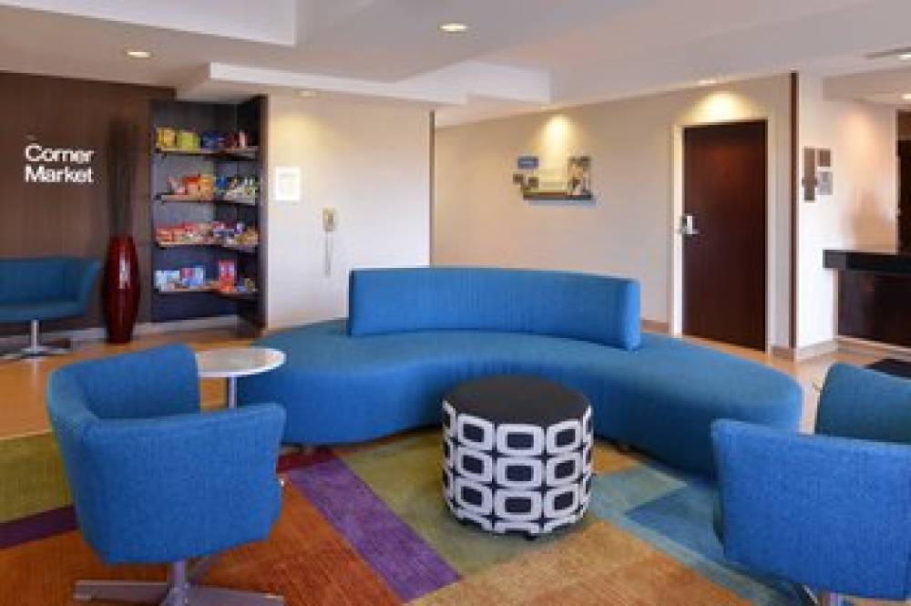 Fairfield Inn And Suites By Marriott Dayton Troy 6