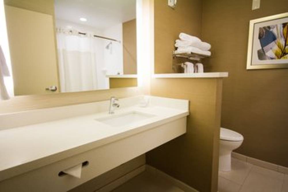 Fairfield Inn And Suites By Marriott Denver Northeast-Brighton 9