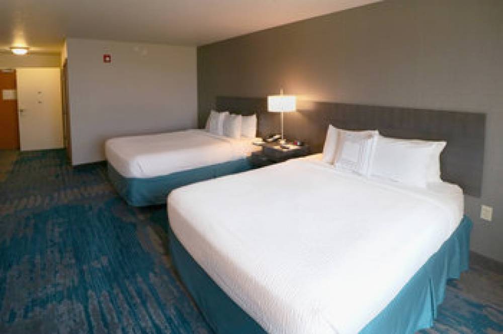 Fairfield Inn And Suites By Marriott Des Moines Airport 5