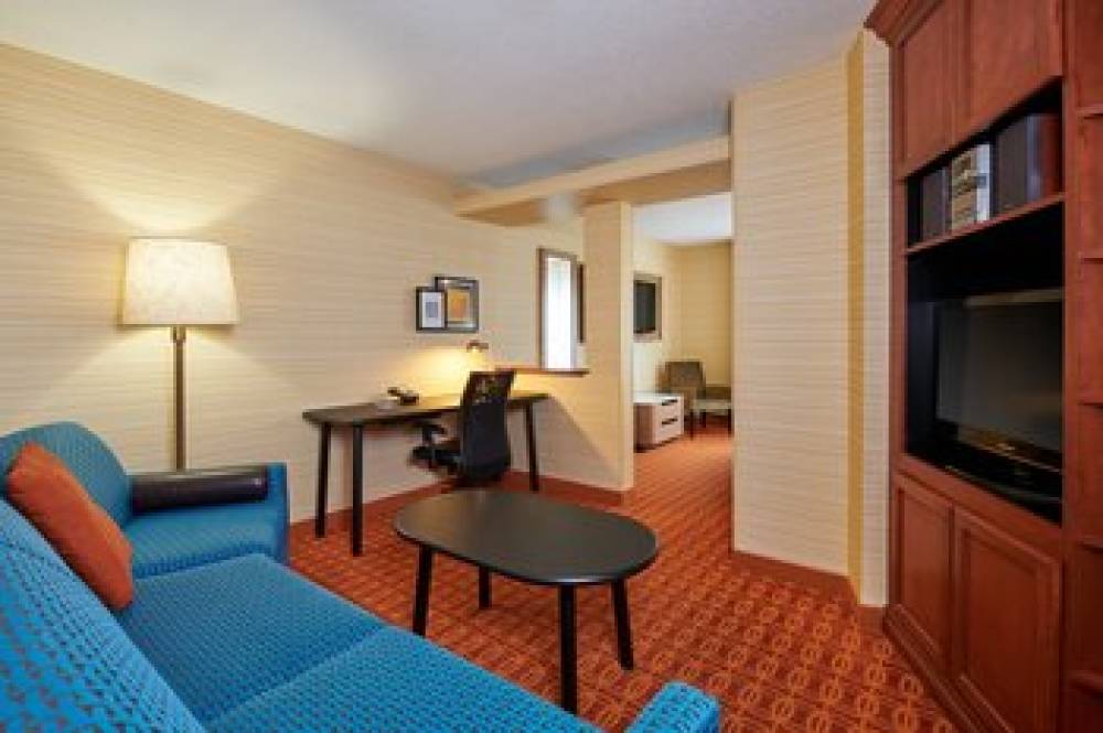 Fairfield Inn And Suites By Marriott Detroit Farmington Hills 6