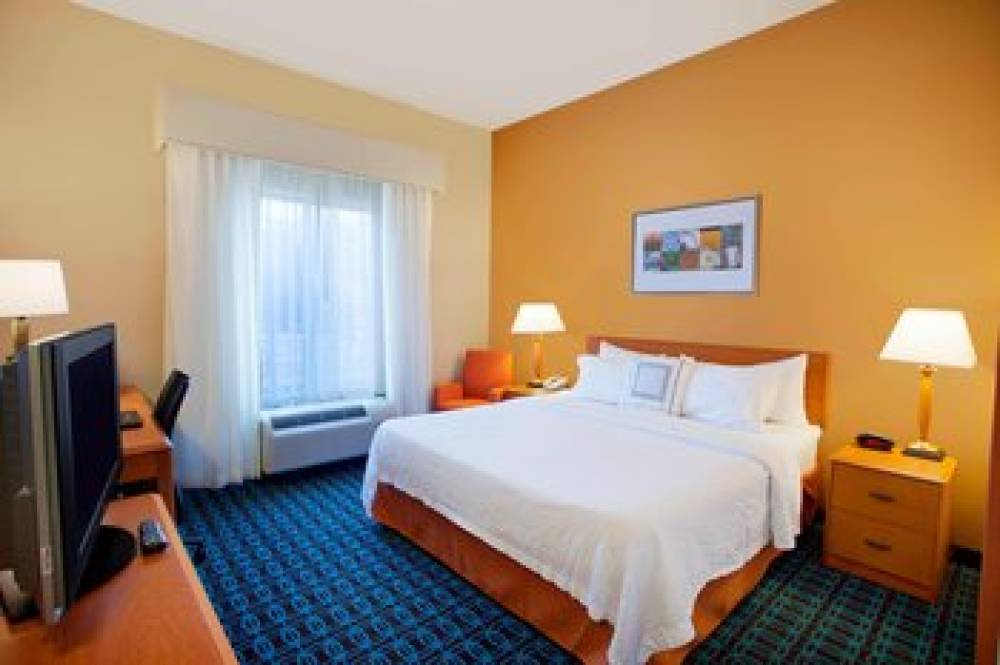 Fairfield Inn And Suites By Marriott Detroit Metro Airport Romulus 6