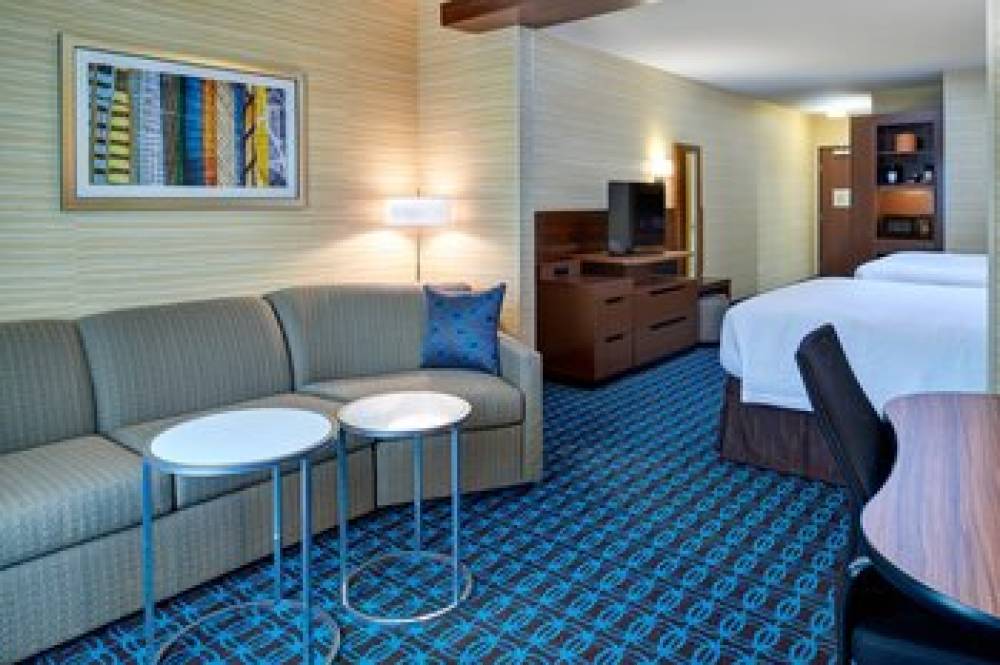 Fairfield Inn And Suites By Marriott Detroit Troy 10