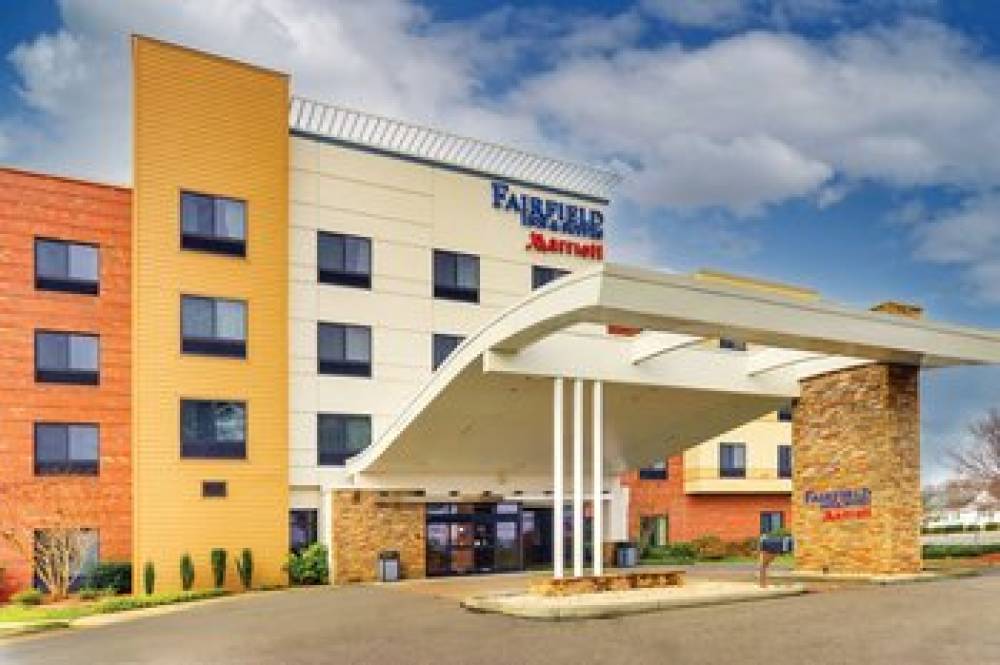 Fairfield Inn And Suites By Marriott Dunn I-95 1