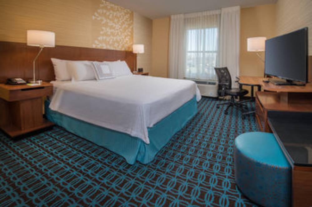 Fairfield Inn And Suites By Marriott Easton 6