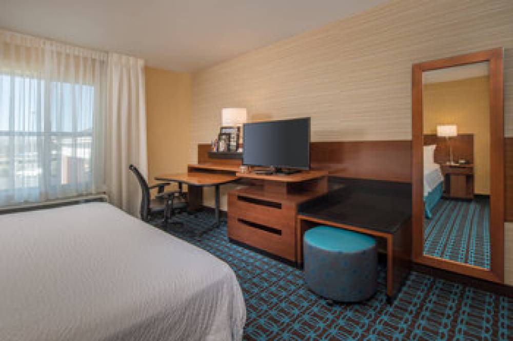 Fairfield Inn And Suites By Marriott Easton 7