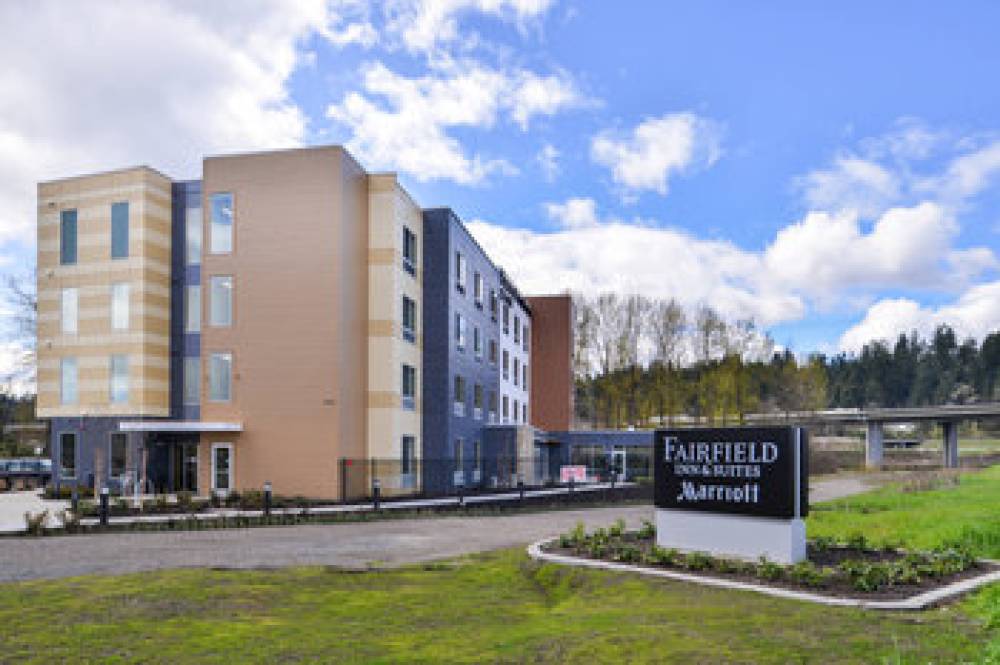 Fairfield Inn And Suites By Marriott Eugene East Springfield