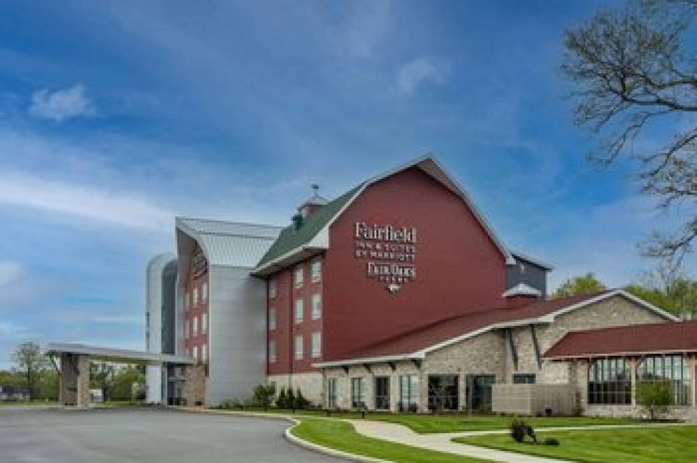 Fairfield Inn And Suites By Marriott Fair Oaks Farms 3