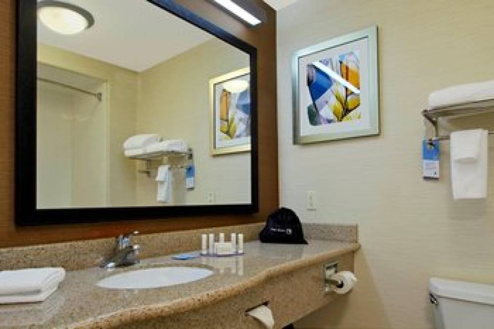 Fairfield Inn And Suites By Marriott Fairfield Napa Valley Area 8