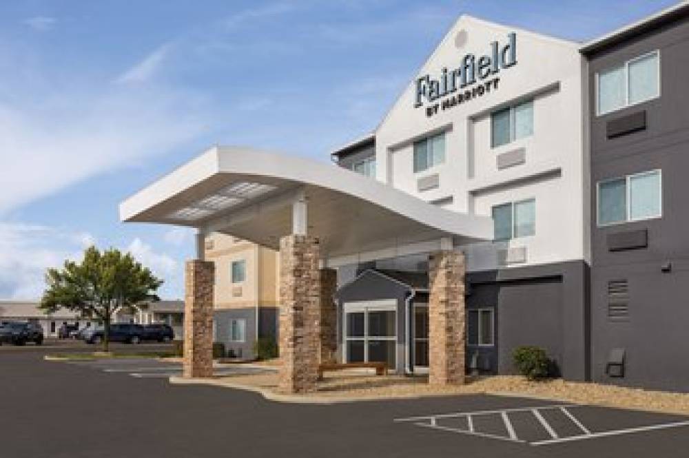 Fairfield Inn And Suites By Marriott Findlay 3