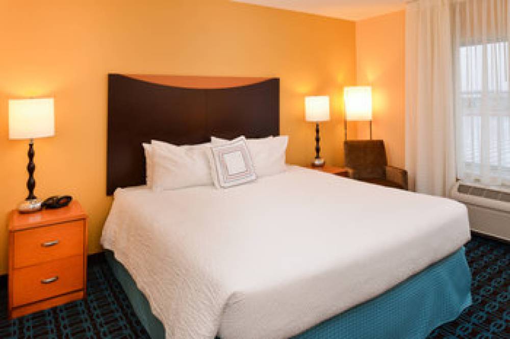 Fairfield Inn And Suites By Marriott Fort Wayne 9