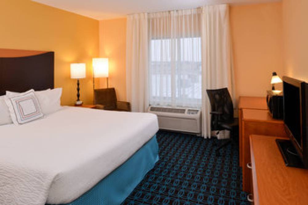 Fairfield Inn And Suites By Marriott Fort Wayne 10