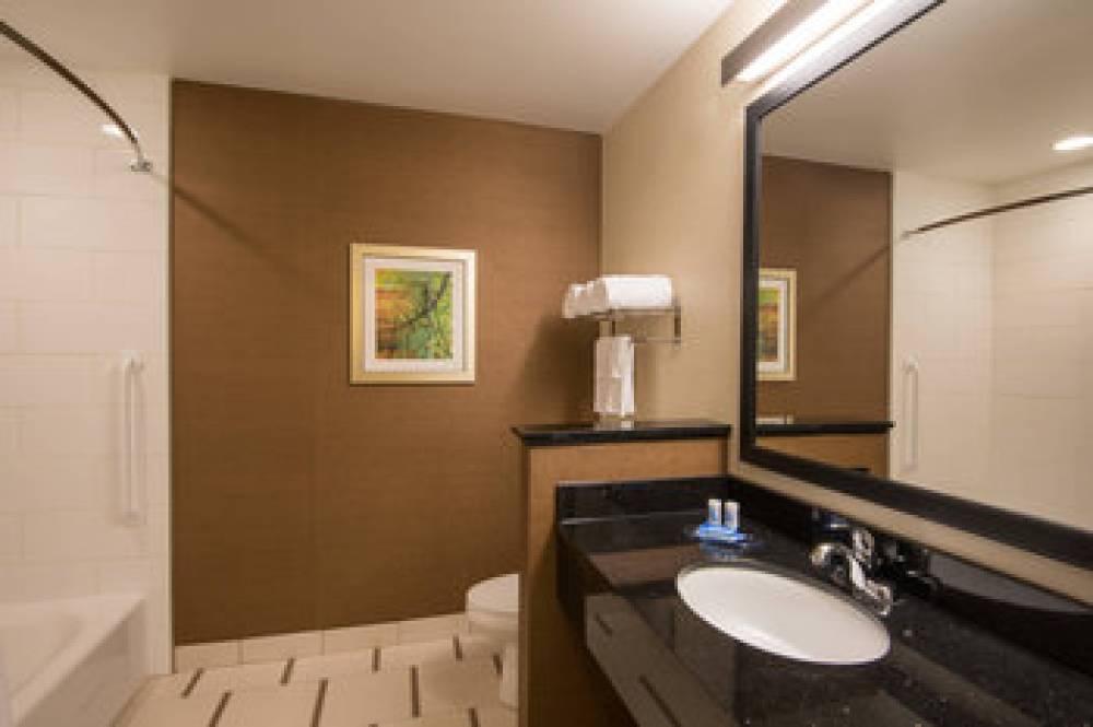 Fairfield Inn And Suites By Marriott Fort Wayne Southwest 10