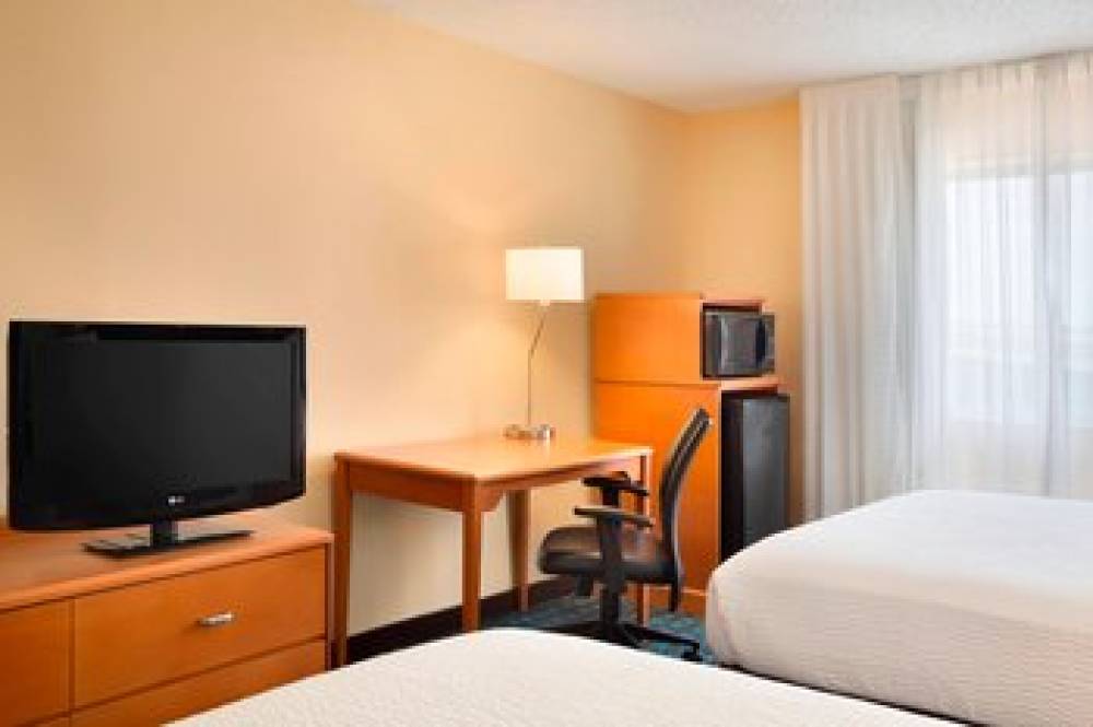 Fairfield Inn And Suites By Marriott Fort Worth University Drive 9