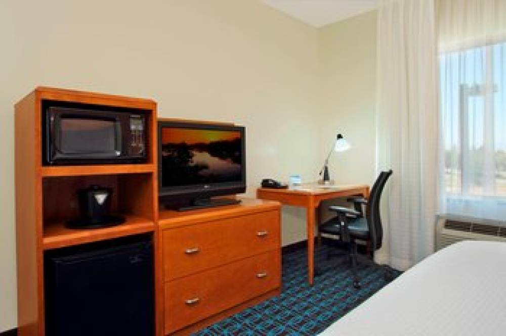 Fairfield Inn And Suites By Marriott Fresno Clovis 9