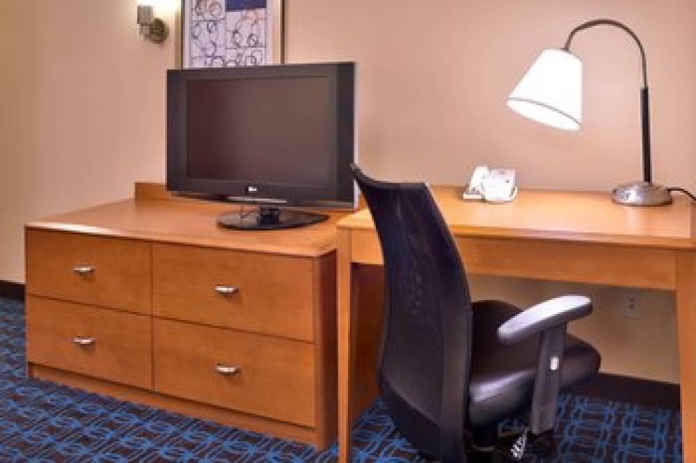 Fairfield Inn And Suites By Marriott Gillette 6