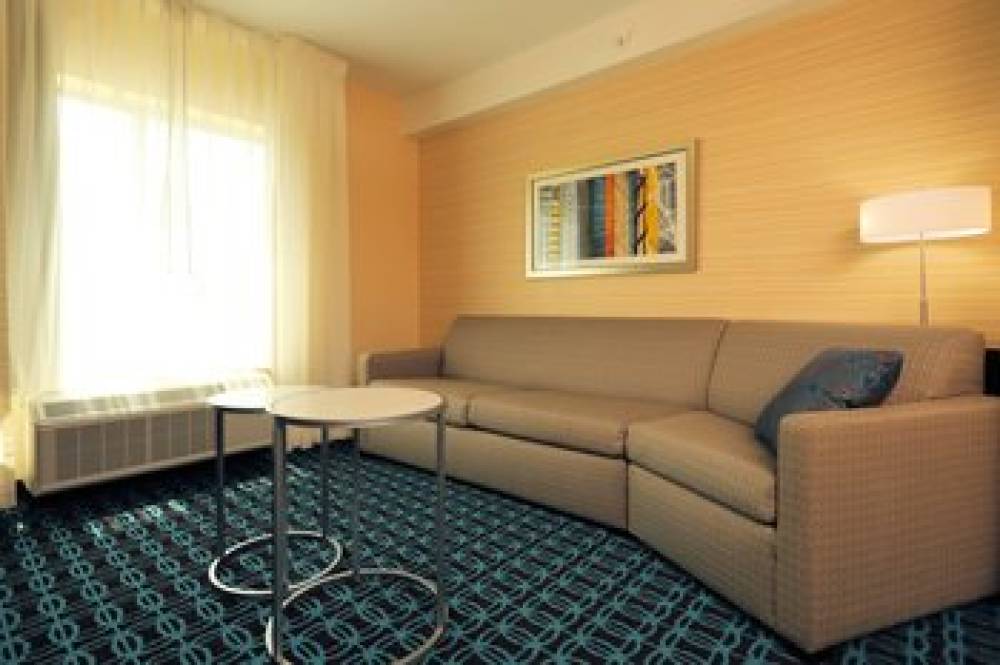 Fairfield Inn And Suites By Marriott Greenville 6