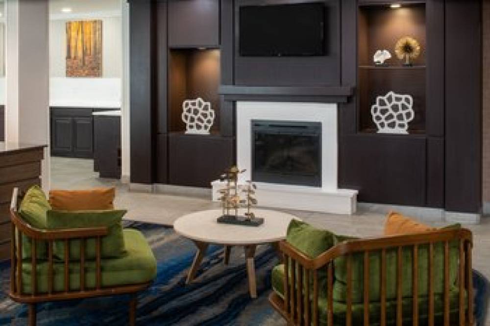 Fairfield Inn And Suites By Marriott Gulfport 4