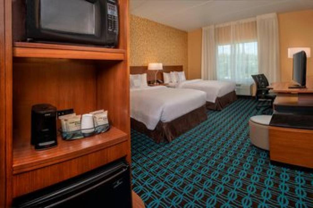 Fairfield Inn And Suites By Marriott Harrisburg International Airport 7