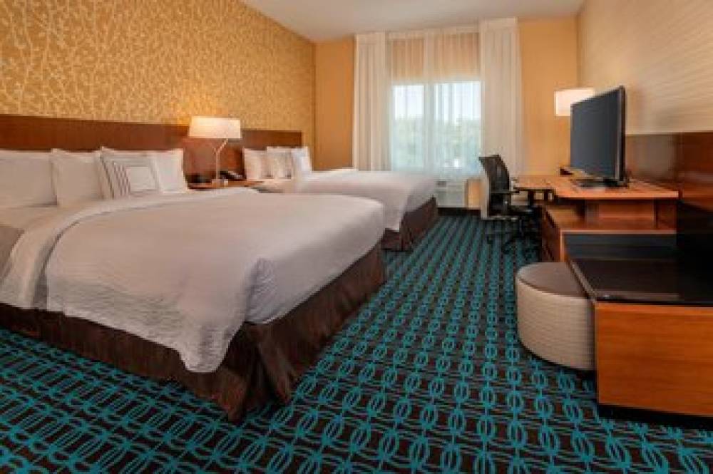 Fairfield Inn And Suites By Marriott Harrisburg International Airport 6