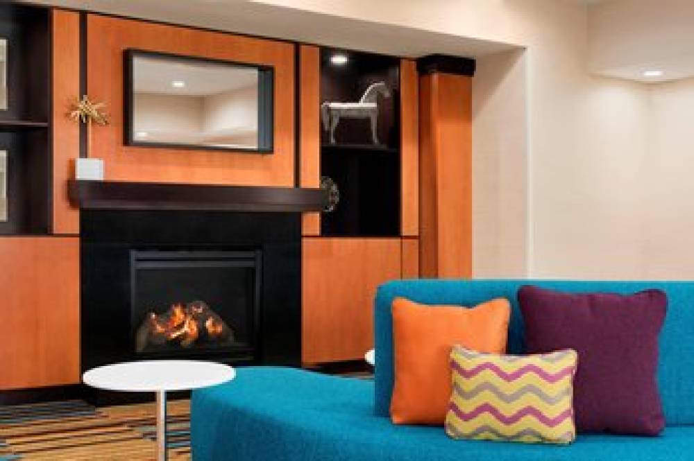 Fairfield Inn And Suites By Marriott Hartford Manchester 4