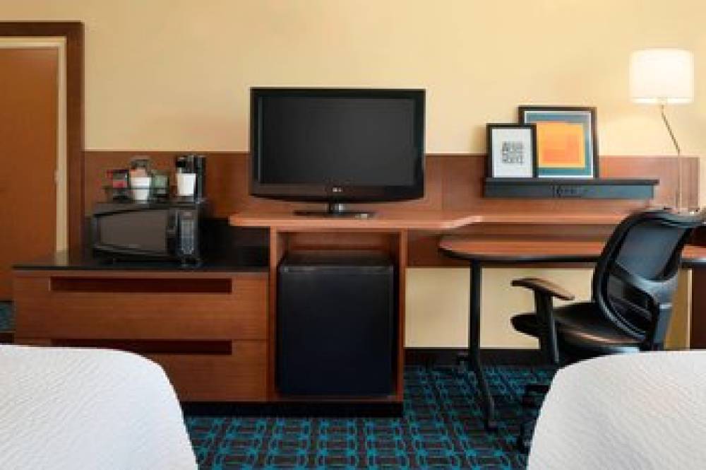 Fairfield Inn And Suites By Marriott Hartford Manchester 9