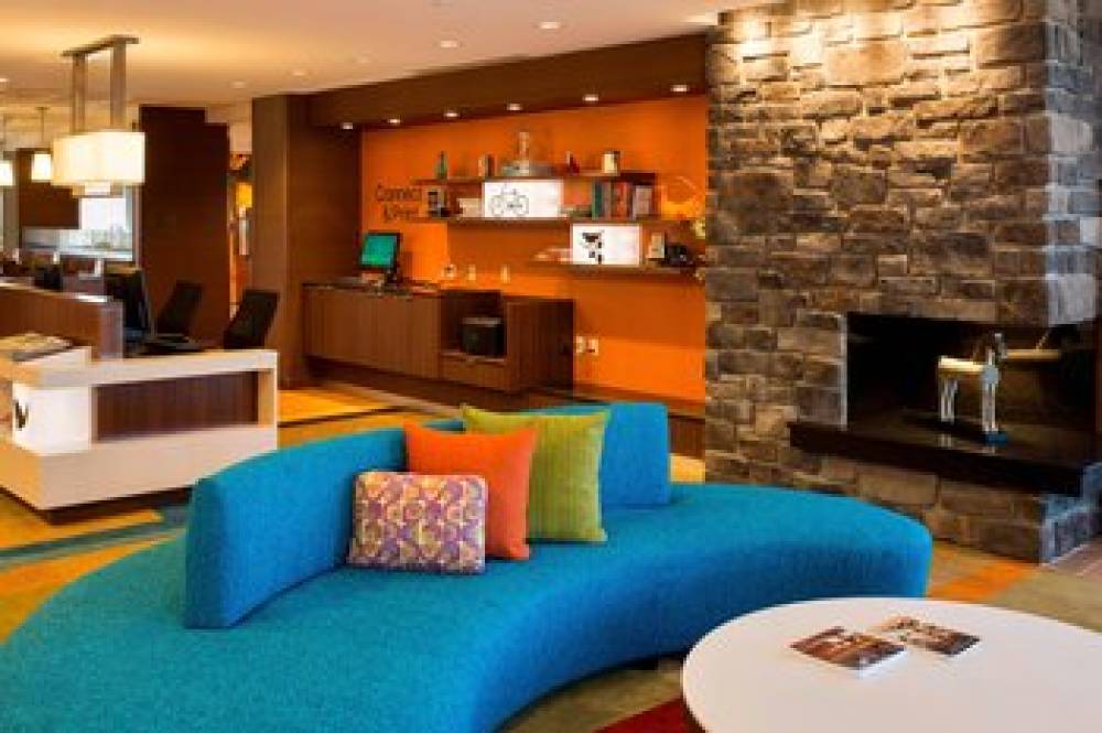 Fairfield Inn And Suites By Marriott Hershey Chocolate Avenue 6