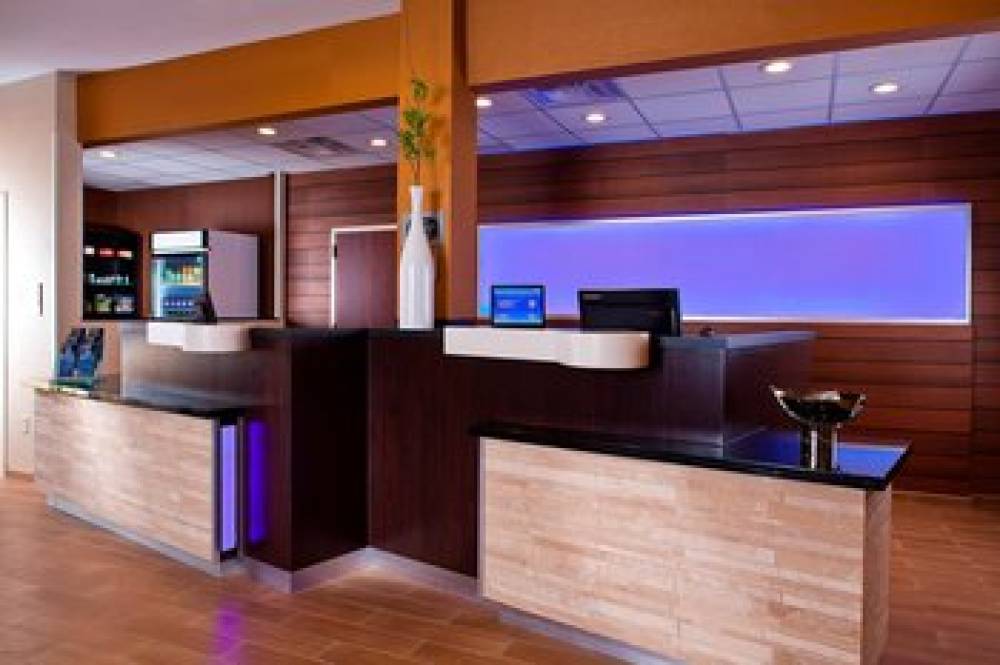 Fairfield Inn And Suites By Marriott Houston Hobby Airport 4