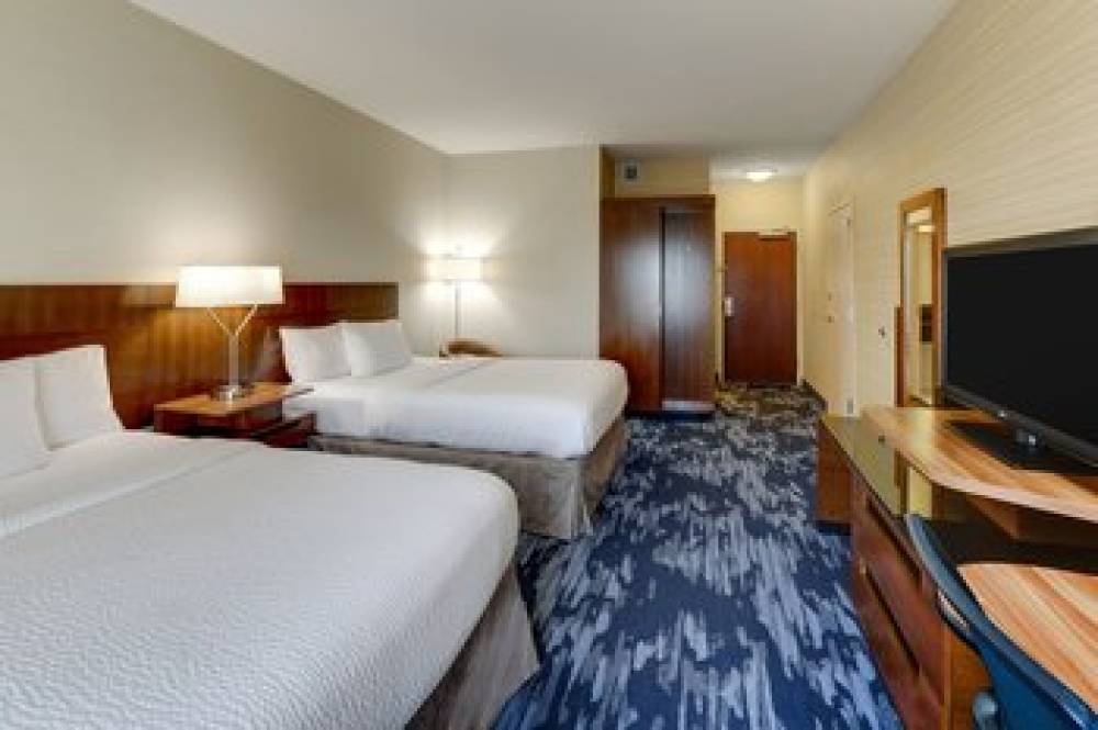 Fairfield Inn And Suites By Marriott Hutchinson 6