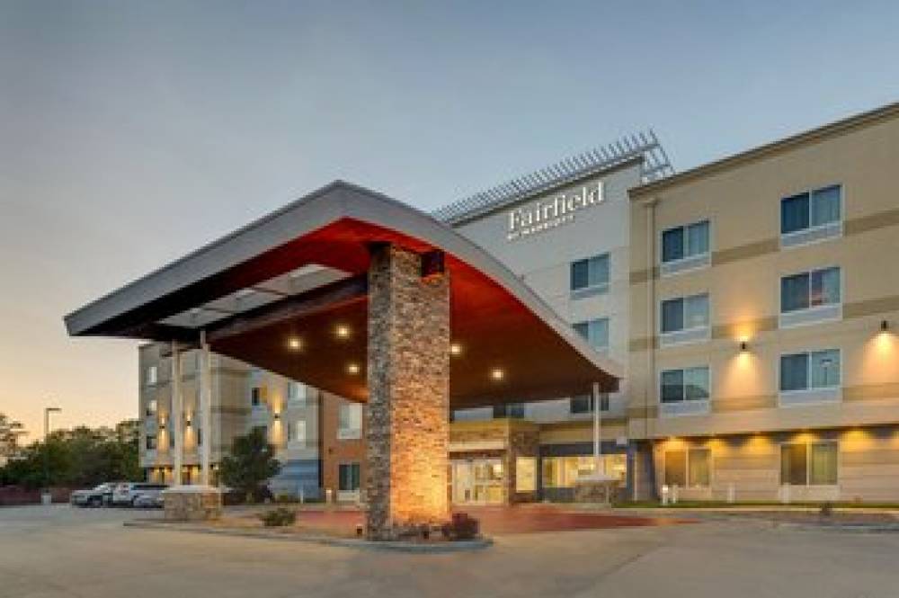 Fairfield Inn And Suites By Marriott Hutchinson