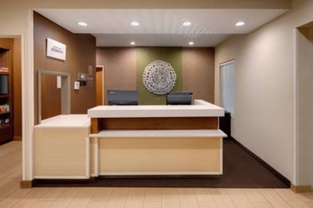 Fairfield Inn And Suites By Marriott Indianapolis Airport 4