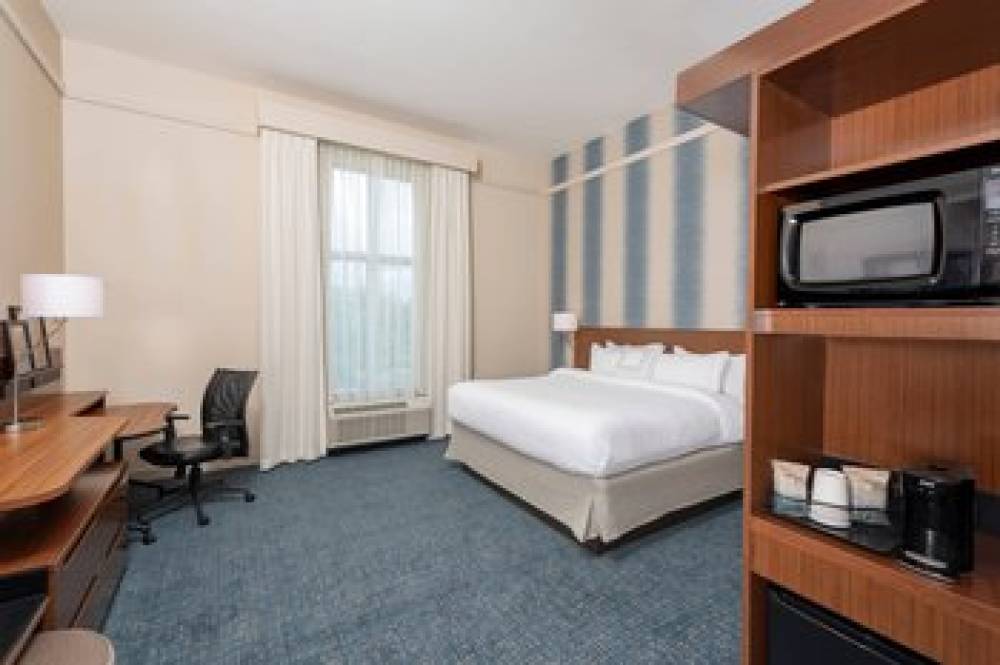 Fairfield Inn And Suites By Marriott Indianapolis Carmel 7