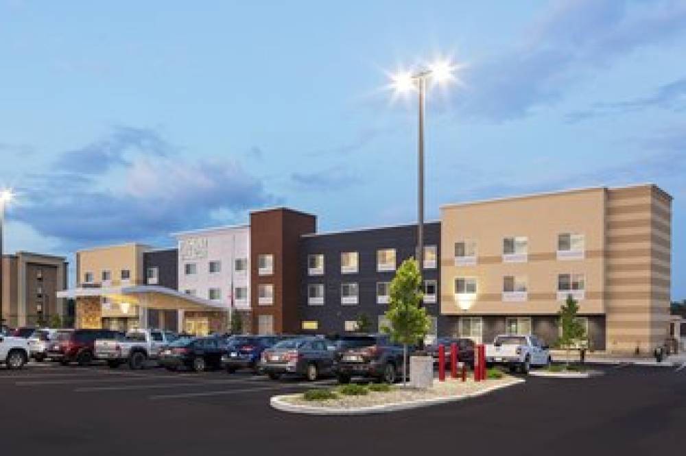 Fairfield Inn And Suites By Marriott Indianapolis Greenfield 2