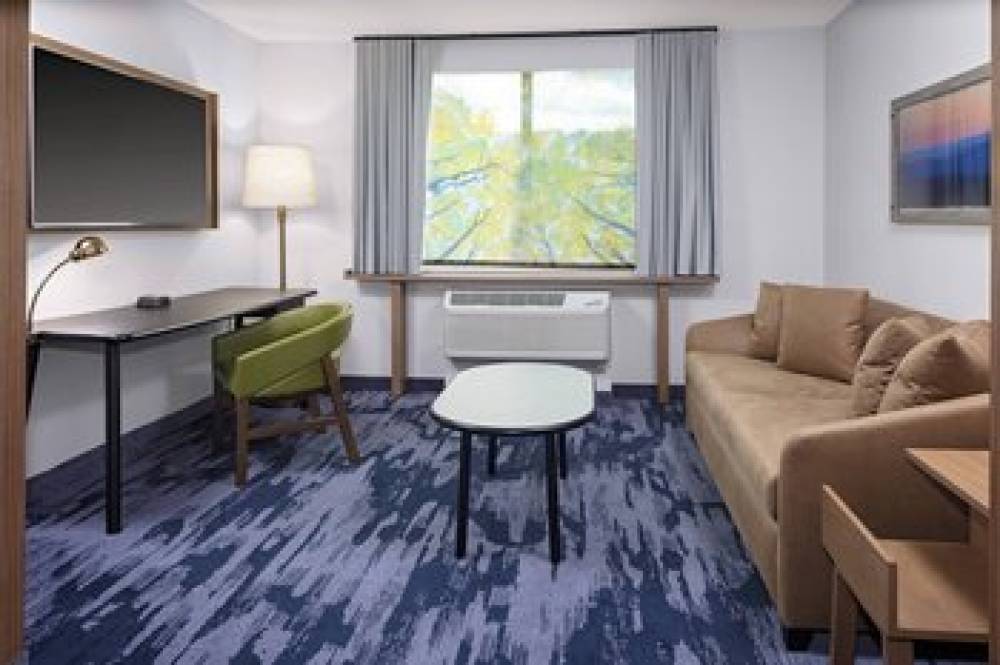 Fairfield Inn And Suites By Marriott Indianapolis Greenfield 8