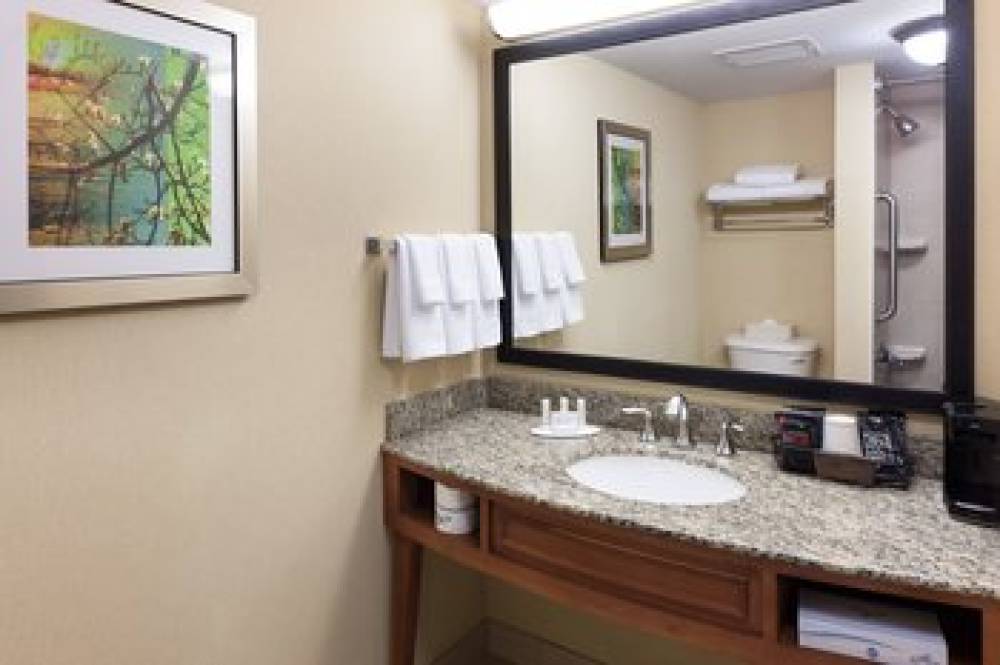 Fairfield Inn And Suites By Marriott Jacksonville Butler Boulevard 10