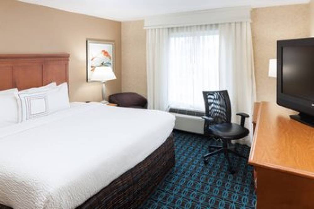 Fairfield Inn And Suites By Marriott Jacksonville Butler Boulevard 8