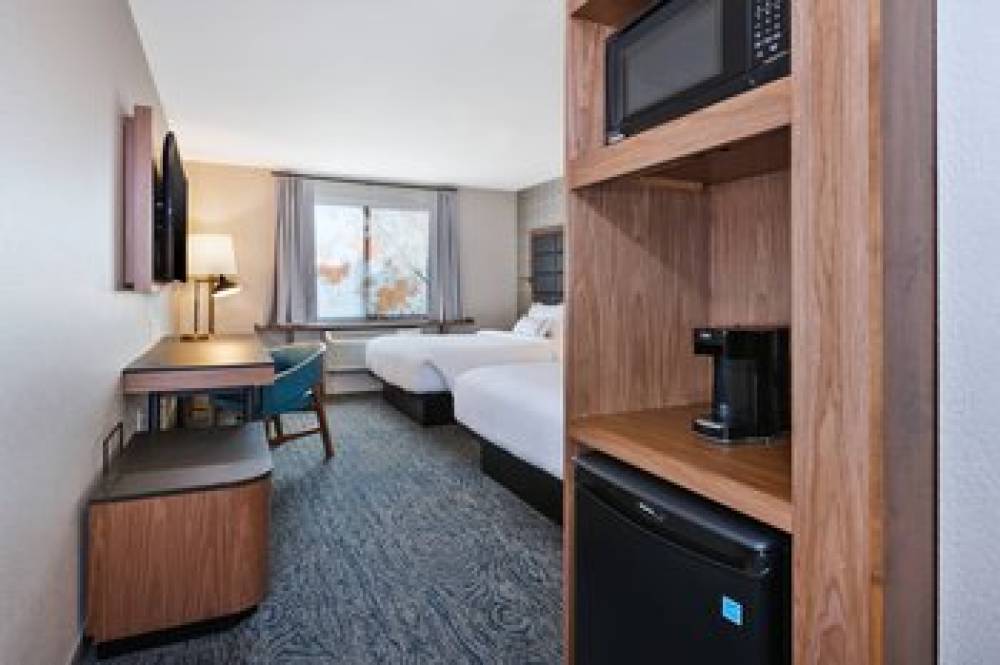 Fairfield Inn And Suites By Marriott Kalamazoo 8