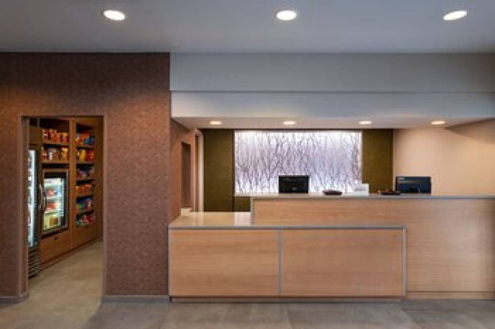 Fairfield Inn And Suites By Marriott Kansas City Airport