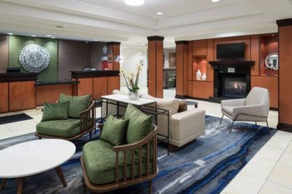 Fairfield Inn And Suites By Marriott Kansas City Overland Park 1