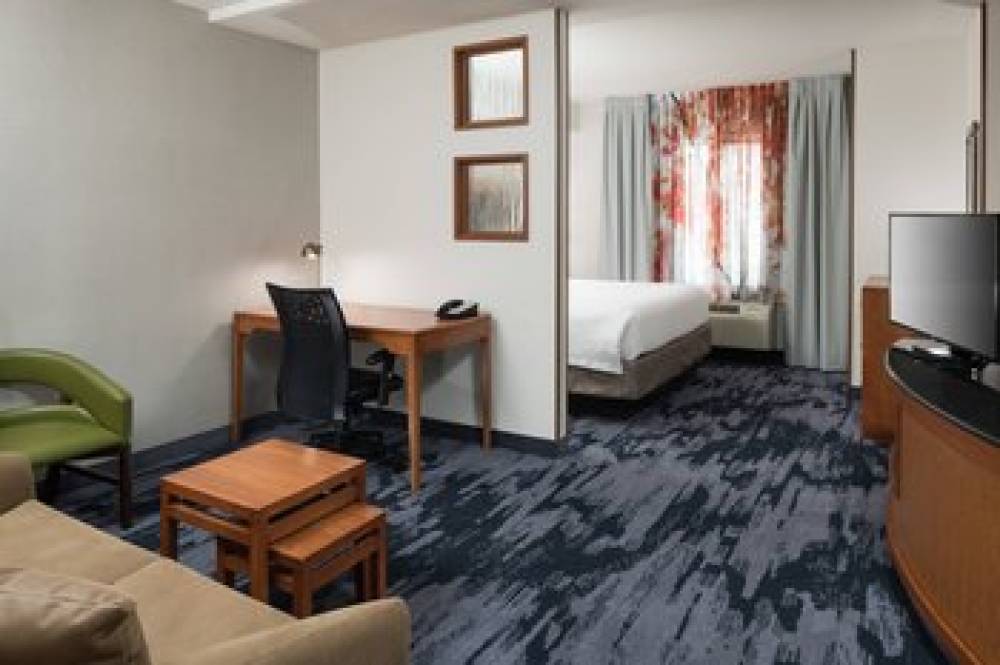 Fairfield Inn And Suites By Marriott Kansas City Overland Park 10